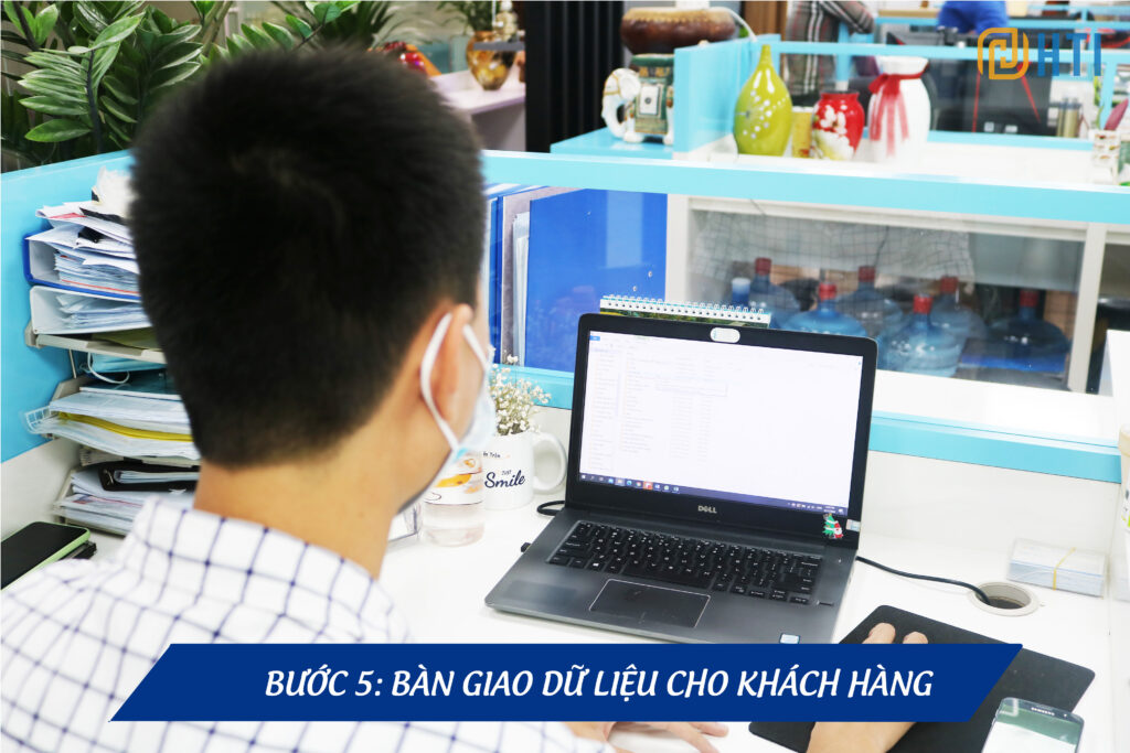 Bàn giao dữ liệu cho khách hàng