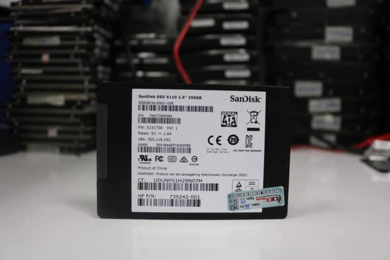 Một ví dụ về ổ cứng SSD