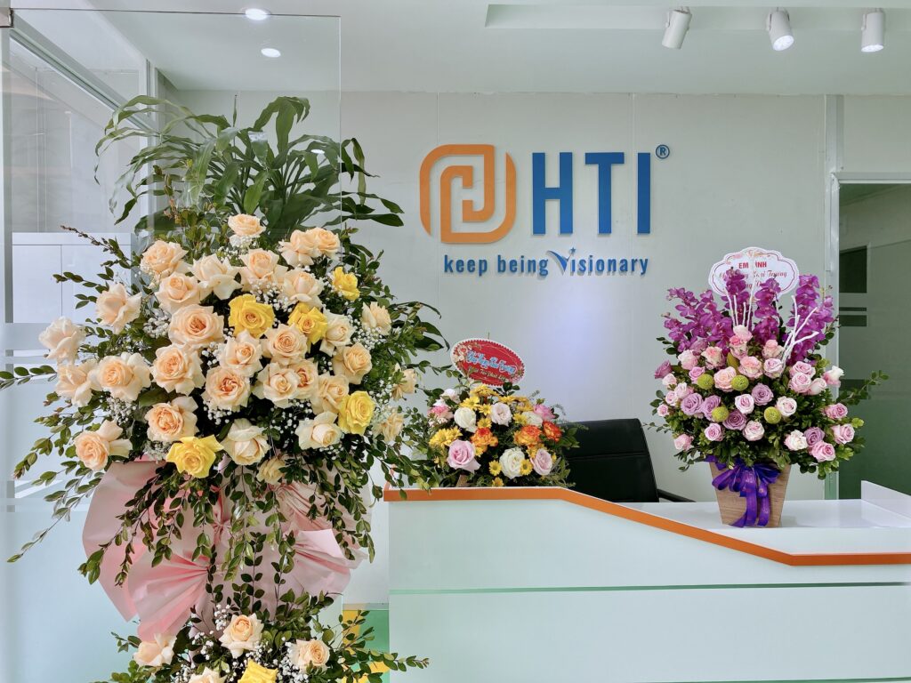 Chúc mừng thành lập HTI Services