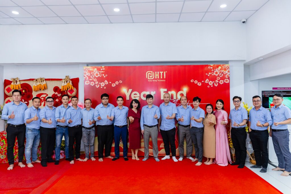 Tiệc Tất niên HTI Group-4