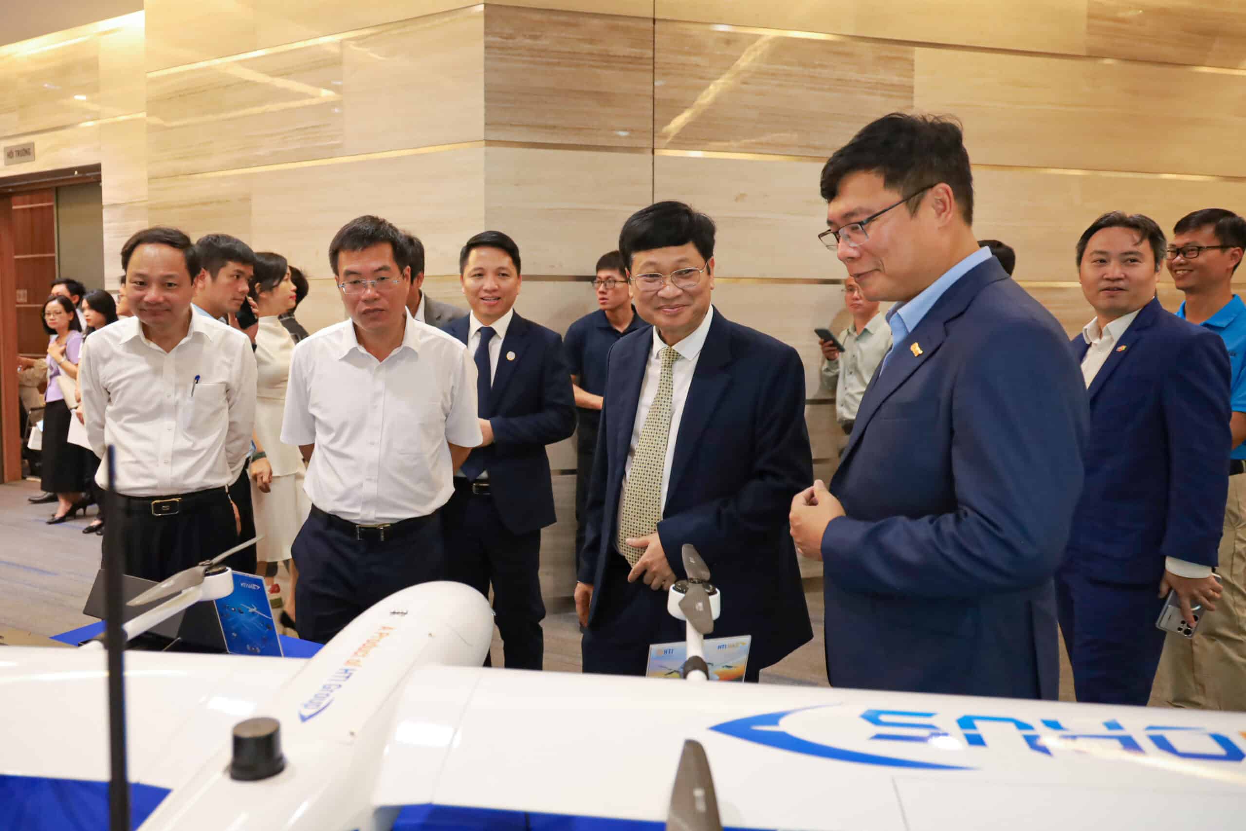 HTI UAS đồng hành cùng Lễ ra mắt Trung tâm Quốc gia Hỗ trợ Sản xuất thử Chip bán dẫn