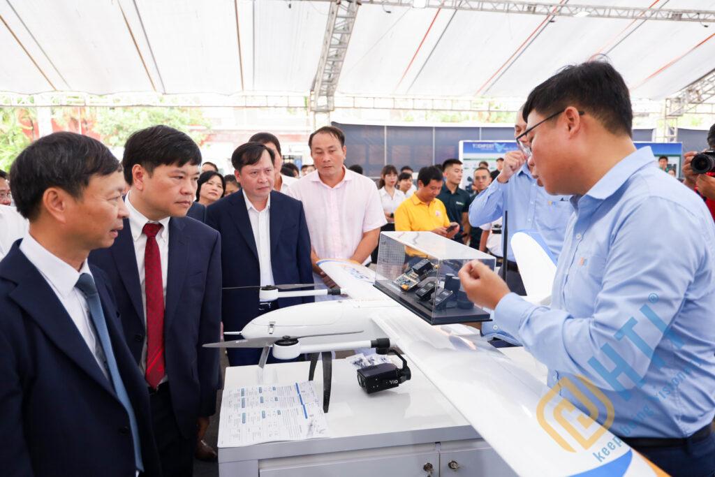 Delegates learn about unmanned aerial vehicle technology at the HTI Group booth at TECHFEST Hai Phong 2026.